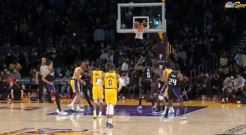 NBA赛事-国王对阵湖人遭遇系统局？福克斯贪小便宜吃了大亏